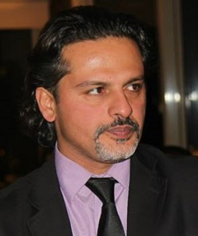 Əməkdar artist <br>Baş rejissor